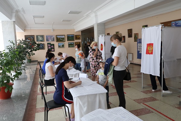 В Тбилисском районе проходит предварительное голосование